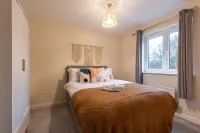 Host & Stay - Moresby Way