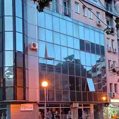 Cozy 35m2 Apartment in Central Skopje Hotel Exterior