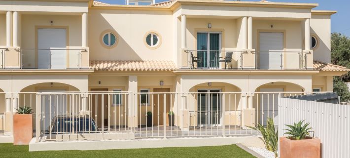 D_Loft Sea and Golf Hotels in Guia