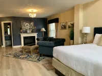 Hotel Frankfort & Restaurant فنادق في بلدة بنزونيا