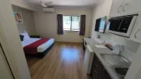 Weipa Motel Resort Hotels in Trunding
