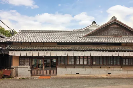 Nipponia Hotel Yamefukushima Merchant Town Отели в г. Тикуго