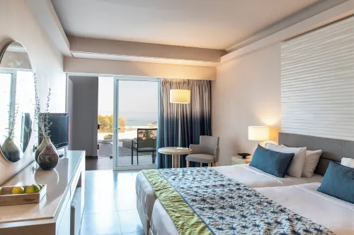Eden Roc Resort - All Inclusive - Tiny Houses