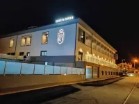 Villa Rey Spa & Hotel Hotels near Lago Azul