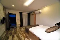 Milyos Hotel Hotels in 