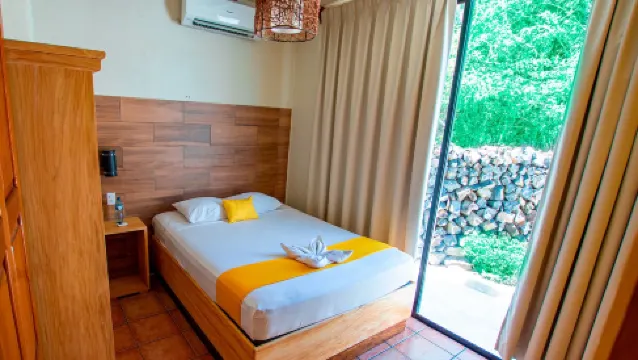 巴伊亞德爾索爾酒店