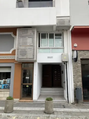 Vasilo Court Seaview City Apartment Hotel a 