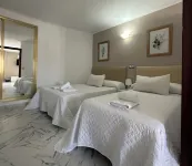 Hotel Avenida Hotels in Velez