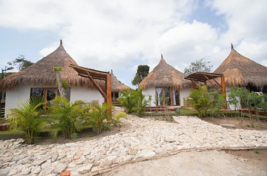 Amalife Beach Club & Hotel