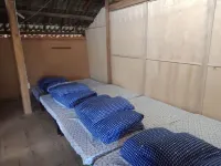 Hong Thu Homestay & Bungalow Ha Giang Hotels in Lao Va Chai