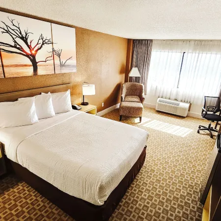 Days Inn by Wyndham Sherman