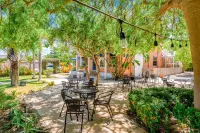 The Breezy Inn Hotels in Stuart