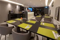 O&O Hotel Oberursel Zentrum - breakfast