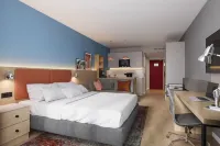 Residence Inn by Marriott Munich Central Hotel dekat Munich Pasing Station