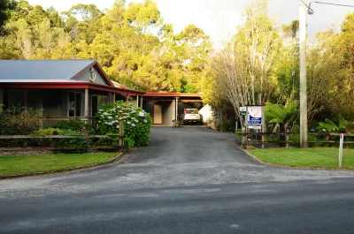 The Crays Accommodation Hotels near Miner's Siding
