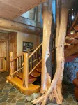Cayuga Lodge - Homestays