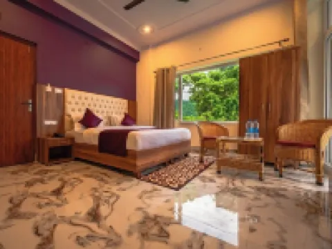 โฮเทล ริชีเคช แกรนด์ โรงแรมในริชิเคช