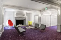 Maverick Suites at 28 Fenway