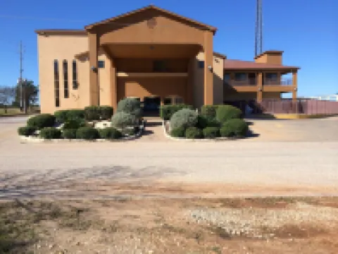 Super 8 by Wyndham Bastrop TX Hotels in Bastrop County