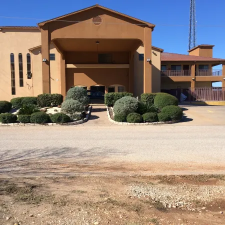 Super 8 by Wyndham Bastrop TX