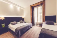 Hostal Marlasca - balcony