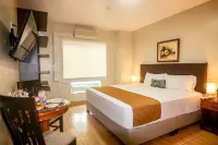 Epiqus Hotel