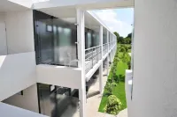 Hotel Eden Park Pau Est, Avec Piscine Hotels in Morlaas
