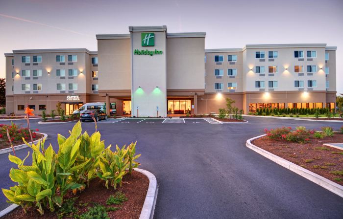 Holiday Inn SALEM by IHG