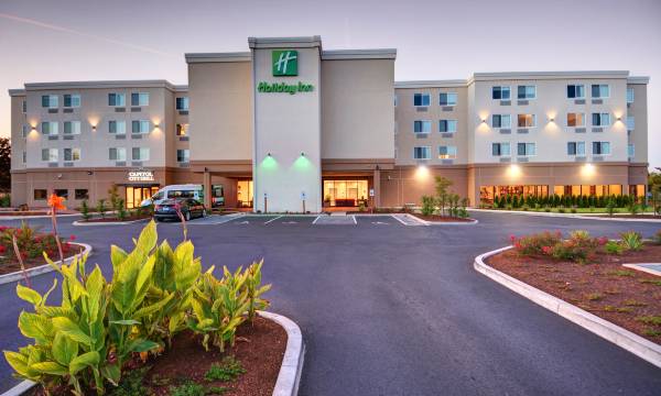 Holiday Inn Salem by IHG