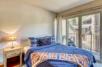 Scott Peak Views Hotels near Tahoe Pines HOA Pier and Beach