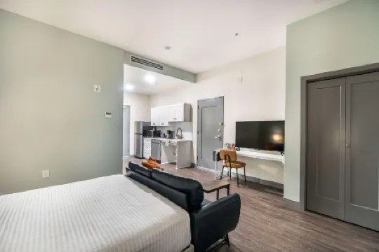 Thoughtfully Designed Studio with Full Kitchen - Accessible Serenity