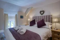 Bullcroft - 6 Bedroom House - Oxwich Hotels in Penrice