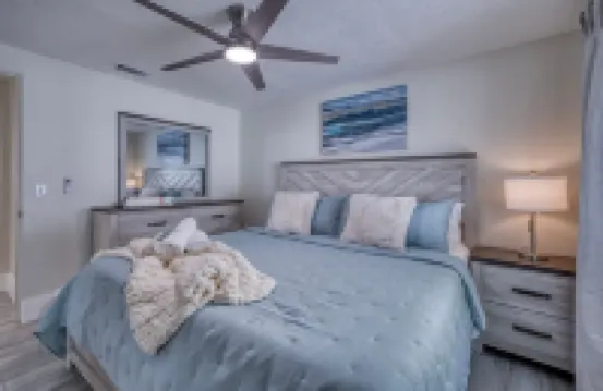 Heated Pool and Steps to the Beach Await - Charming Villa Retreat