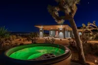 Outdoor Oasis with Hot Tub and Cowboy Tubs - Stunning Desert Retreat