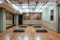 El Taj Oceanfront and Beachside Condo Hotel - palestra