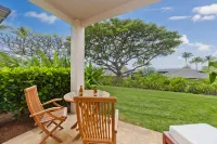 Private Beach Access and Entertaining Lanai - Luxurious Spacious Haven