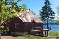 Moosehead Lodge Hotels near Moosehead Lake