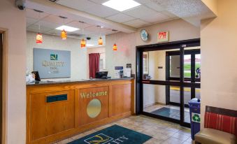 Quality Inn I-70 Near Kansas Speedway