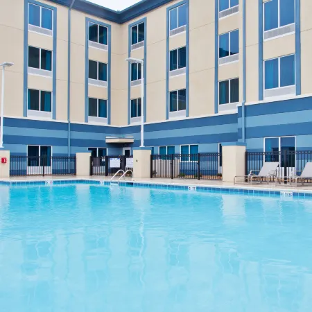Holiday Inn Express & Suites WARNER ROBINS NORTH WEST by IHG