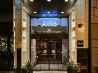 Arlo Chicago Hotels near Chinatown