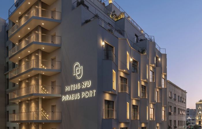 Mitsis N'U Piraeus Port