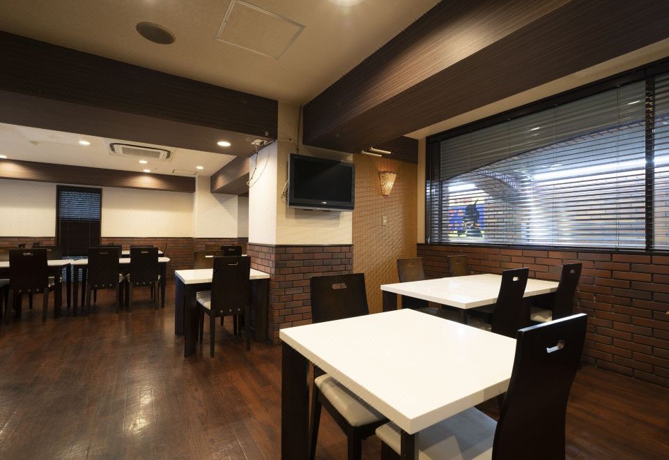 5. 호텔 시티 인 ..