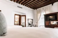 كوينتا ريال أواكساسا