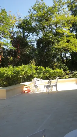 Le Manoir du Coeur Volant B&B Отели рядом с достопримечательностью «Буваль»