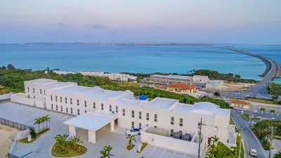 Santorini Hotel&Villas Miyakojima Hôtels à proximité de l'Aéroport de Shimojishima