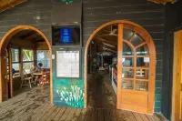 West End Dive Resort