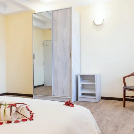 Zebu Lodge and Luxury Hotel