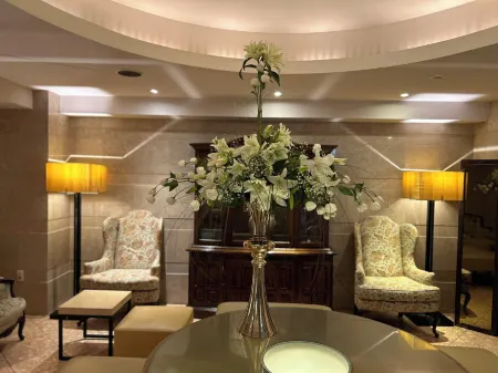 Hotel Pulitzer Jiyugaoka Отели рядом со станцией Ж/д станция Дэнъэнтёфу (Denenchofu)