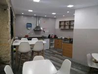 Alojamento Girassol - Guest House - Quarto Com Casa de Banho Privativa - Wi-Fi