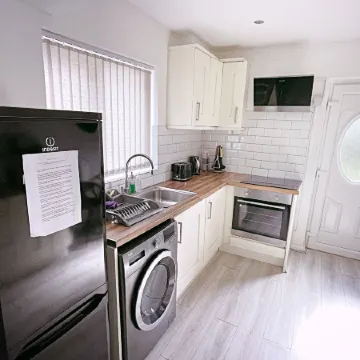 The Serene Stays Sleeps 6 with Garden